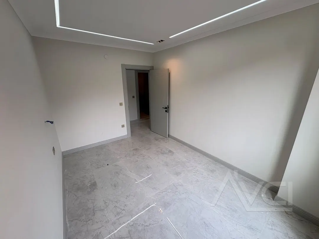 AVCI’DAN KÜÇÜKKUYUDA AYRI MUTFAK 2+1 DAİRE