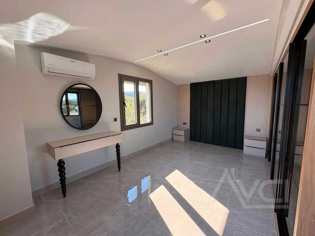 AVCI’DAN 650M2 İÇERİSİNDE MÜSTAKİL HAVUZLU ULTRA LÜKS 4+1 VİLLA