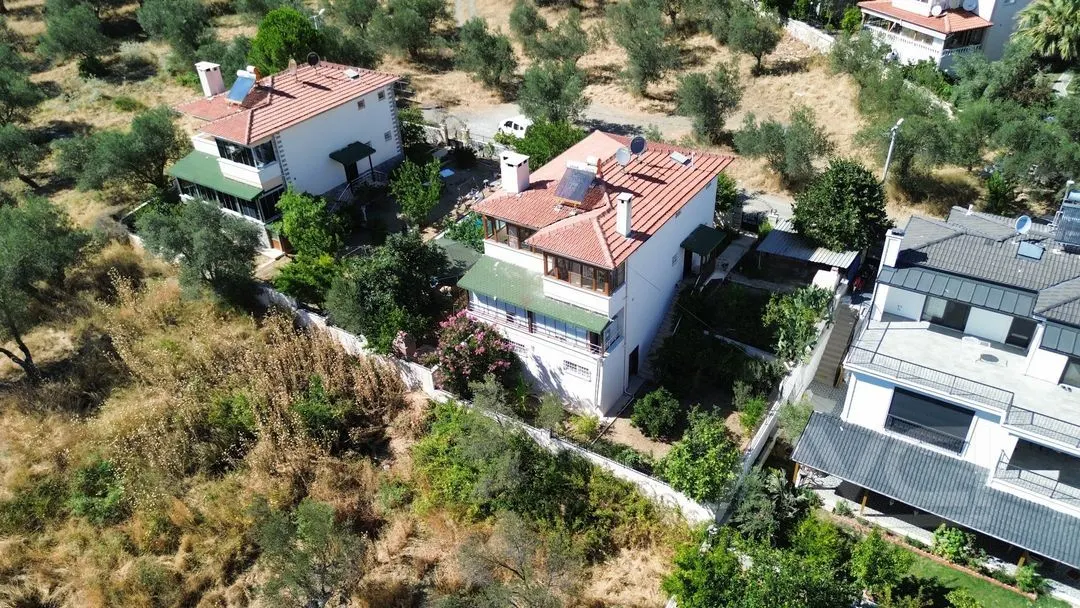 AVCI’DAN GÜREDE 7+2 , 500M2 ARSALI TRİPLEX VİLLA