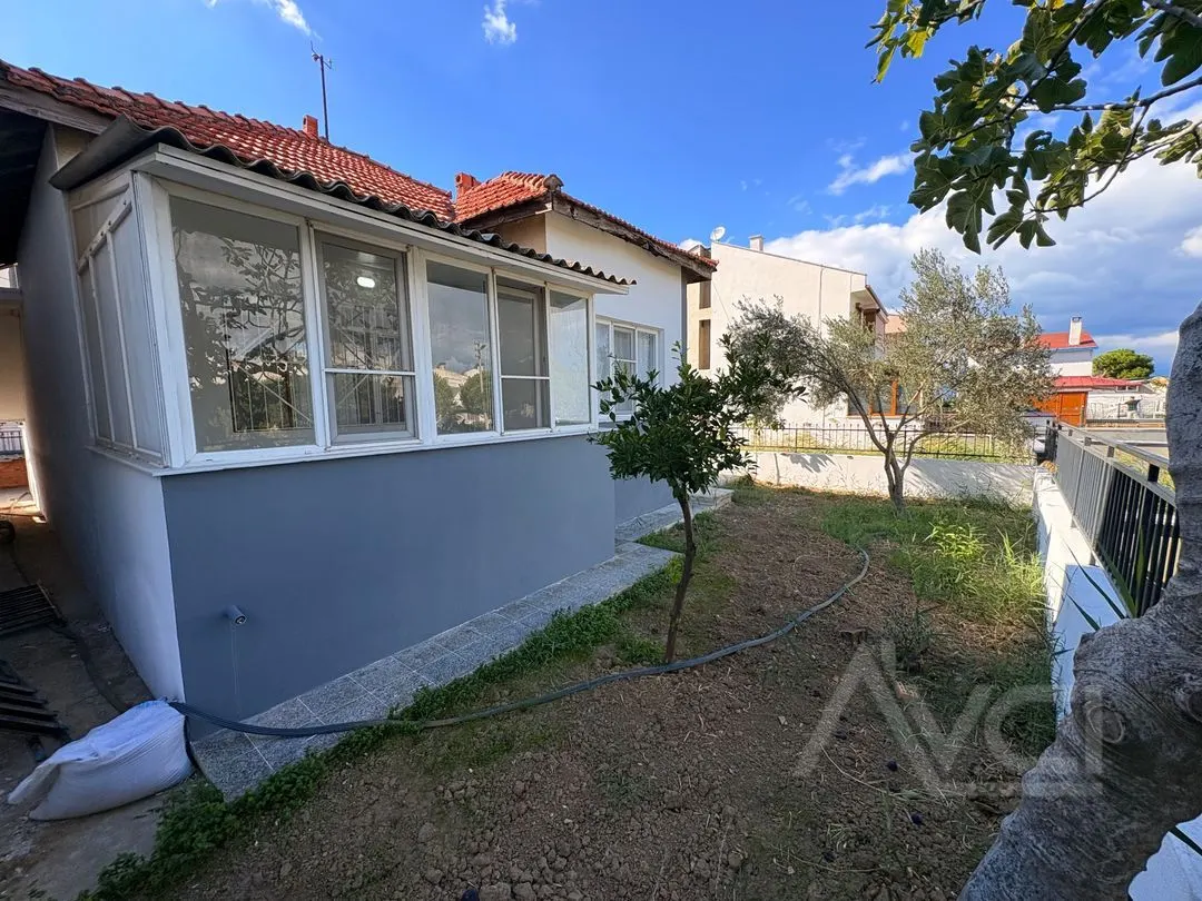 AVCI’DAN BURHANİYE İSKELE’DE DENİZE 20MT MÜSTAKİL EV
