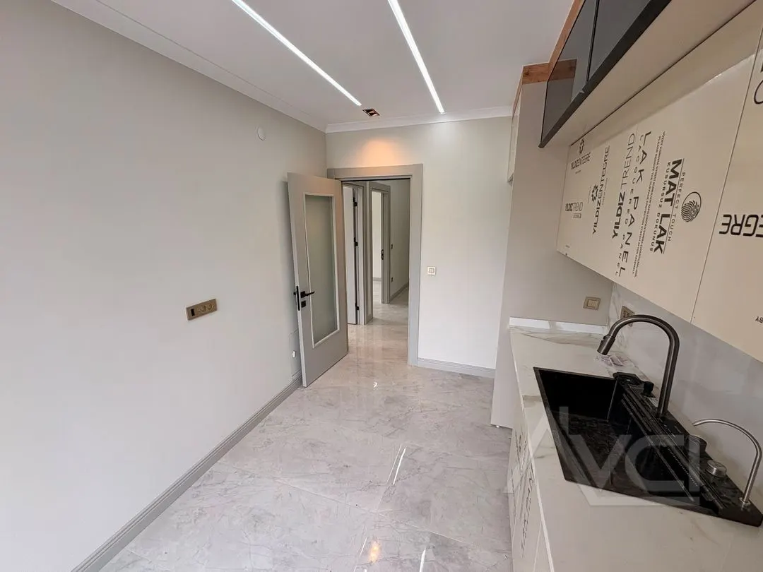 AVCI’DAN KÜÇÜKKUYUDA AYRI MUTFAK 2+1 DAİRE