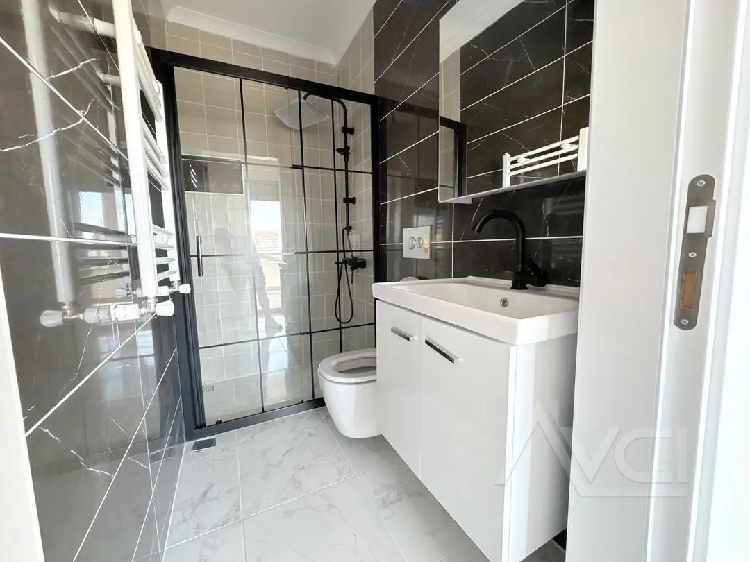 AVCI’DAN DENİZE 10 MT DENİZ MANZARALI 5+1 VİLLA
