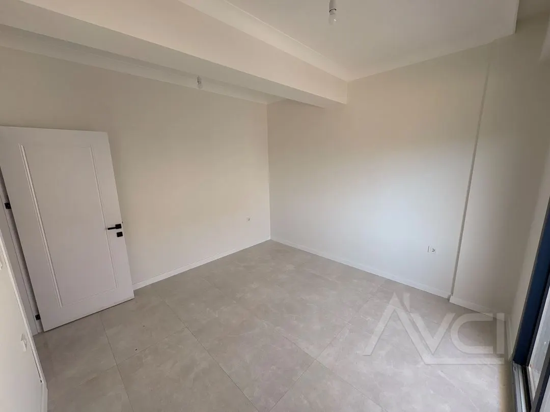 AVCI’DAN GÜREDE MÜSTAKİL 5+2 GİRİŞTE ODALI 300M2 OTURUMLU VİLLA