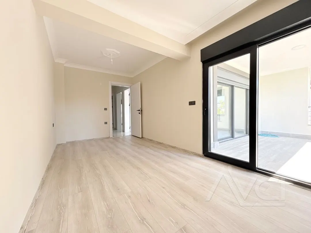 AVCI’DAN DENİZE 10 MT DENİZ MANZARALI 5+1 VİLLA