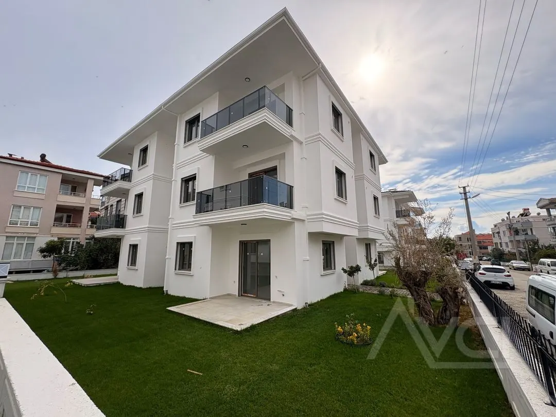 AVCI’DAN KÜÇÜKKUYUDA BAHÇE KULLANIMLI 2+1 AYRI MUTFAKLI DAİRE