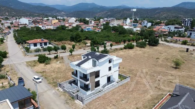 AVCI’DAN DAİRE FİYATINA 3+1 VİLLA