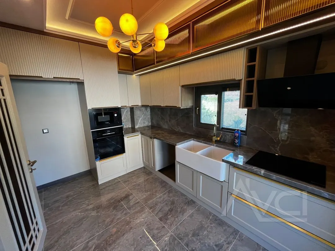AVCI’DAN DENİZE 100 MT MÜSTAKİL LÜKS VİLLA