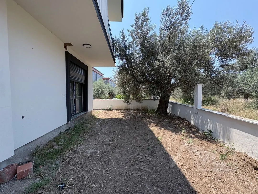 AVCI’DAN KÜÇÜKKUYUDA DOĞA MANZARALI 2+1 VİLLA