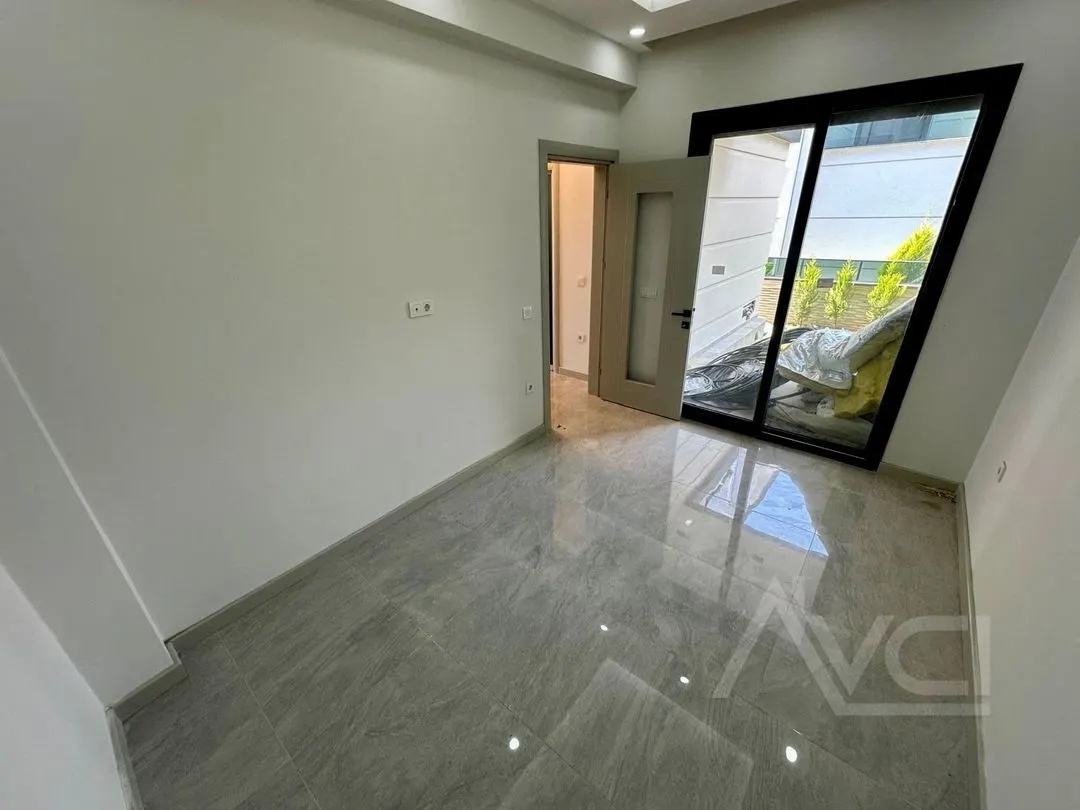 AVCI’DAN 7+1 SAUNA DENİZ MANZARASI KAPALI OTOPARK YOL ALTI!