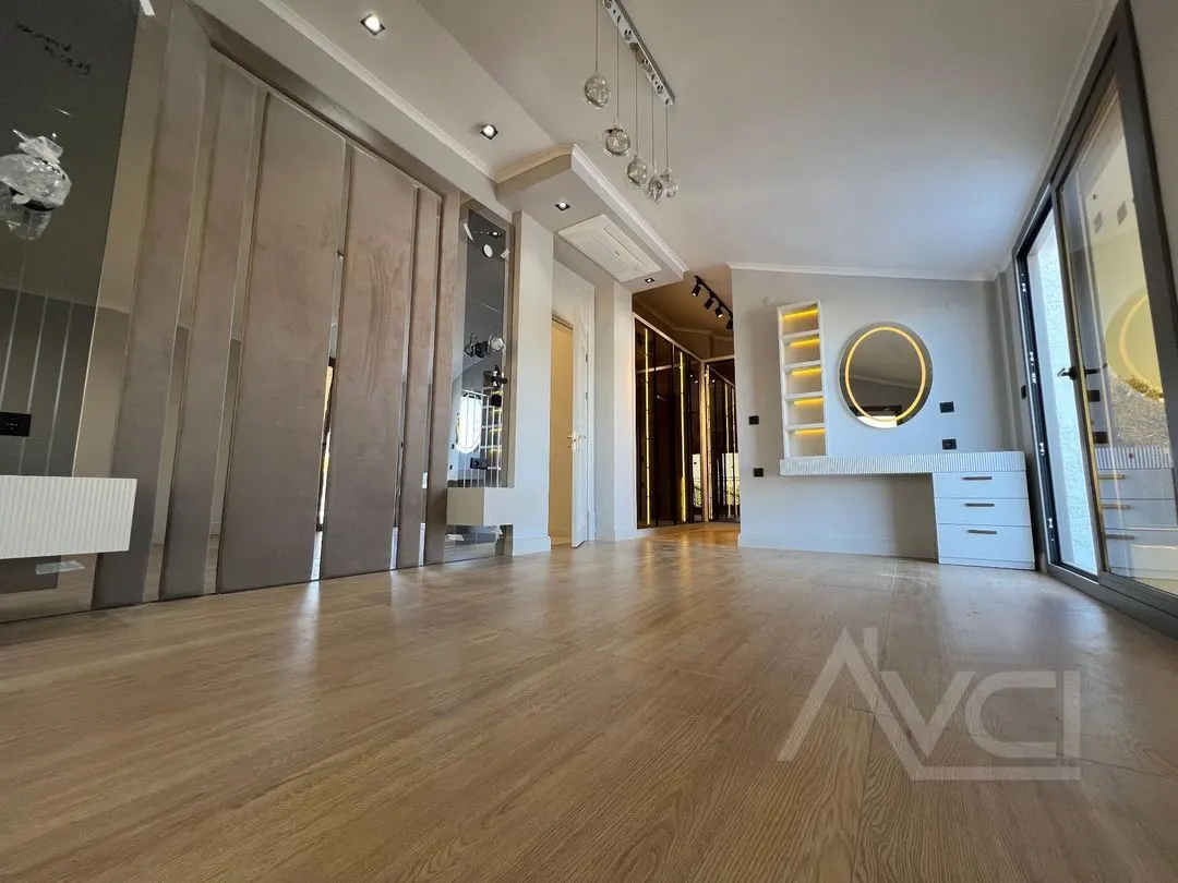 AVCI’DAN 700M2 ARSALI HER ODA DENİZ MANZARALI GİRİŞ 2 ODALI VİLLA