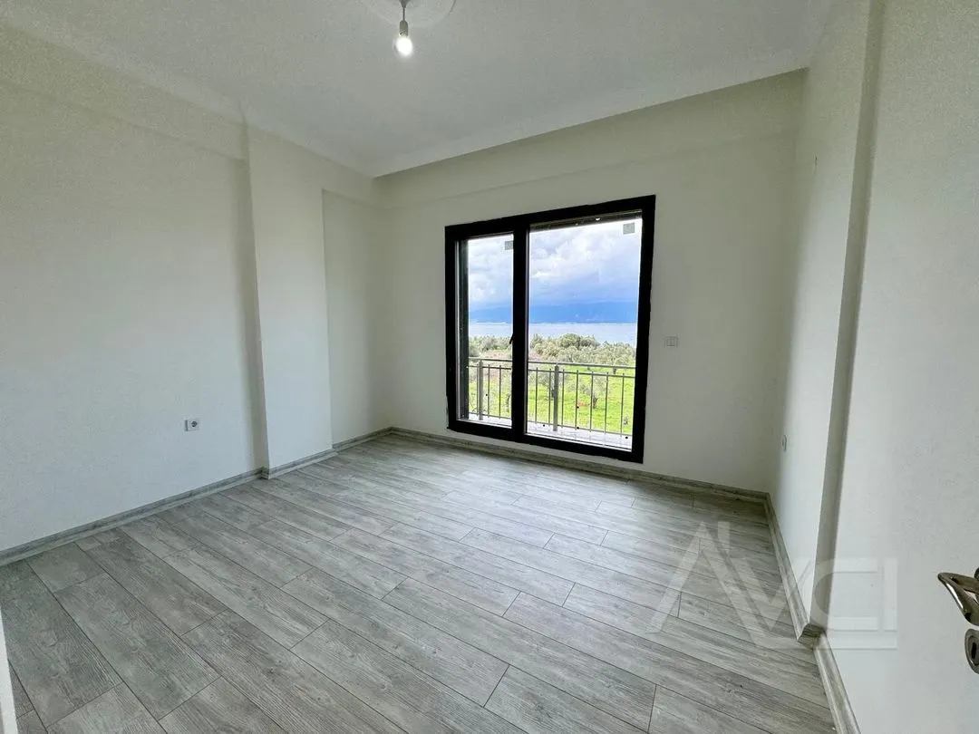 AVCI’DAN DENİZE 40 ADIM SİTE İÇİ VİLLA