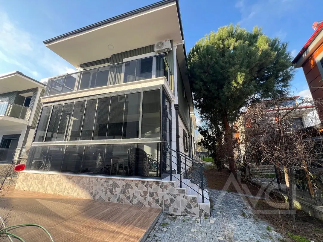 AVCI'DAN TEK YETKİ OTELLER BÖLGESİ 4+1 TAM MÜSTAKİL VİLLA
