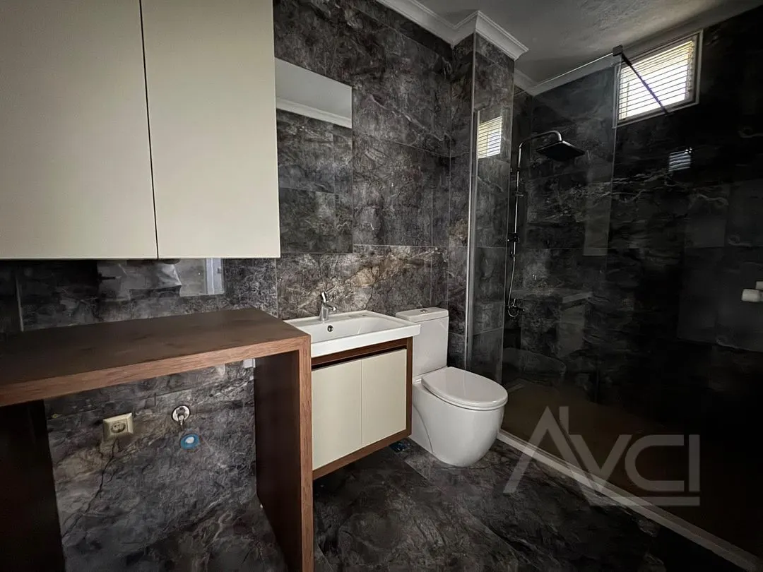 AVCI’DAN 375 M2 ARSALI TAM MÜSTAKİL HAVUZLU VİLLA-DENİZE 400MT