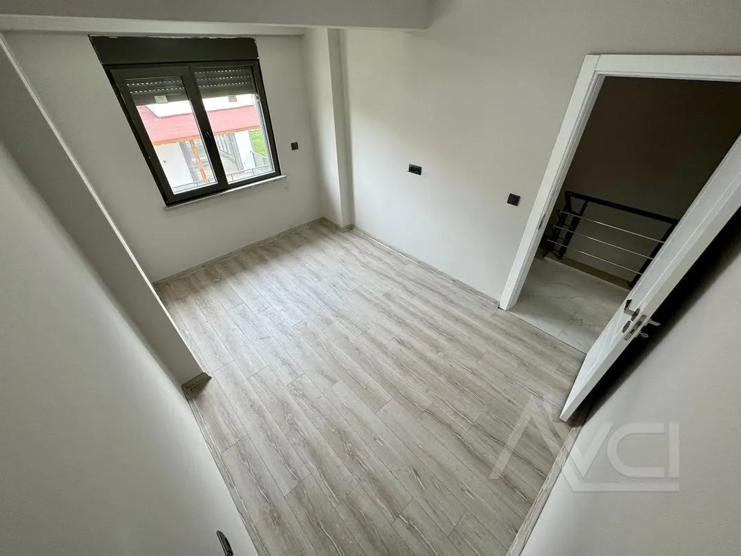 AVCI’DAN DENİZE 150 MT SIFIR VİLLA