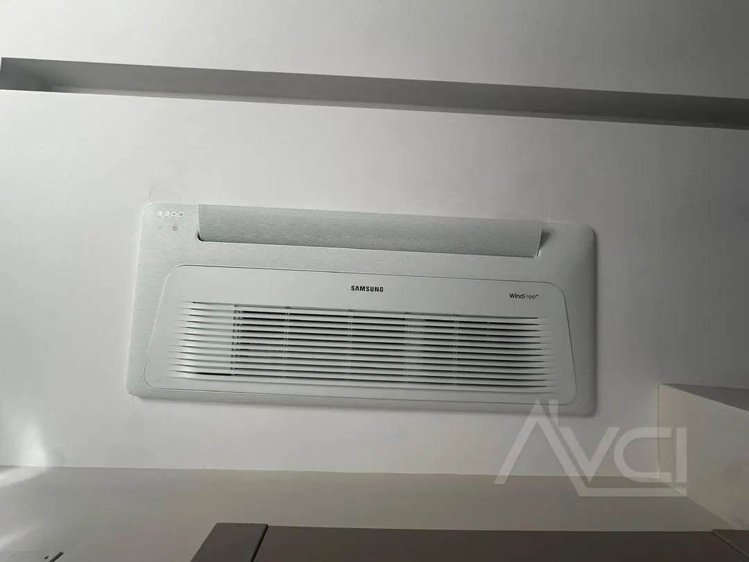AVCI’DAN KÜÇÜKKUYUDA DENİZE 350MT GİRİŞTE ODALI MÜSTAKİL HAVUZLU