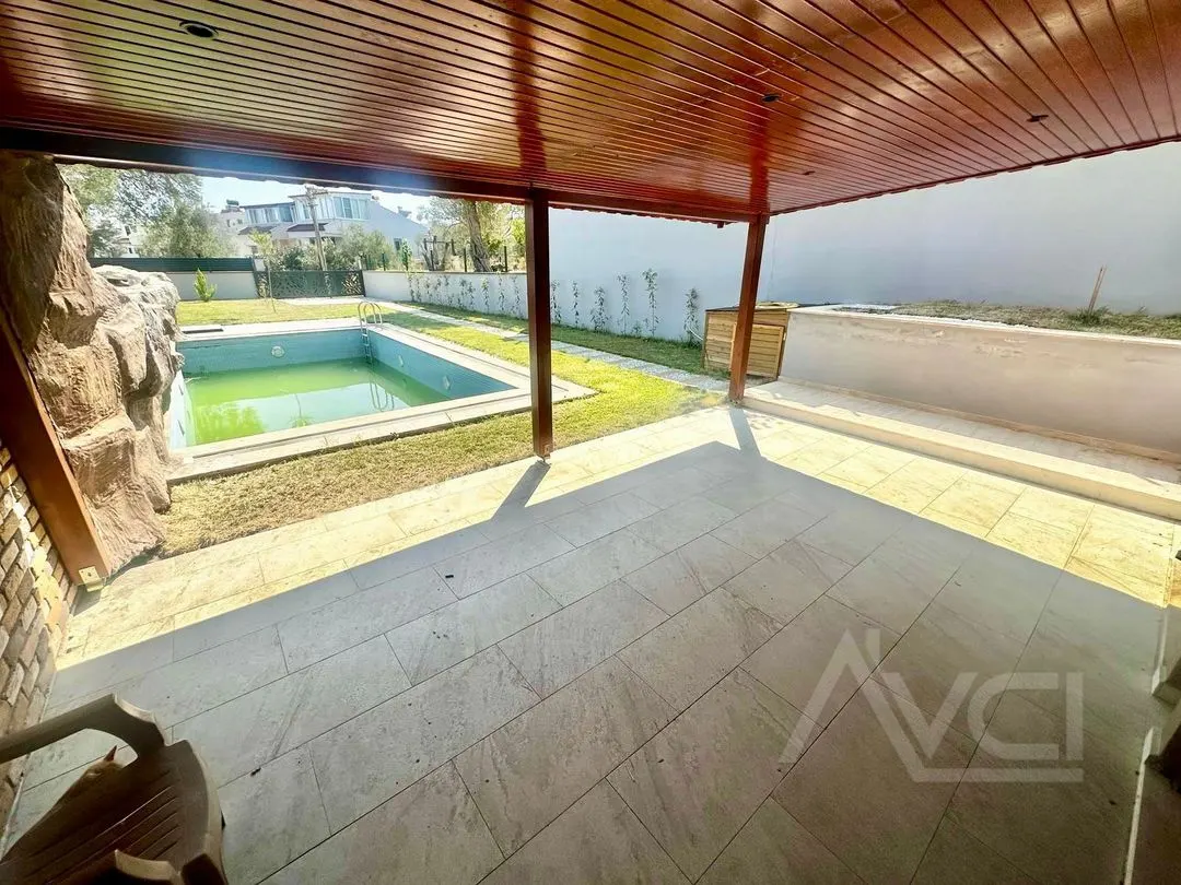 AVCI’DAN 5+1 MÜSTAKİL HAVUZLU DENİZ MANZARALI DENİZE 350 MT  VİLLA