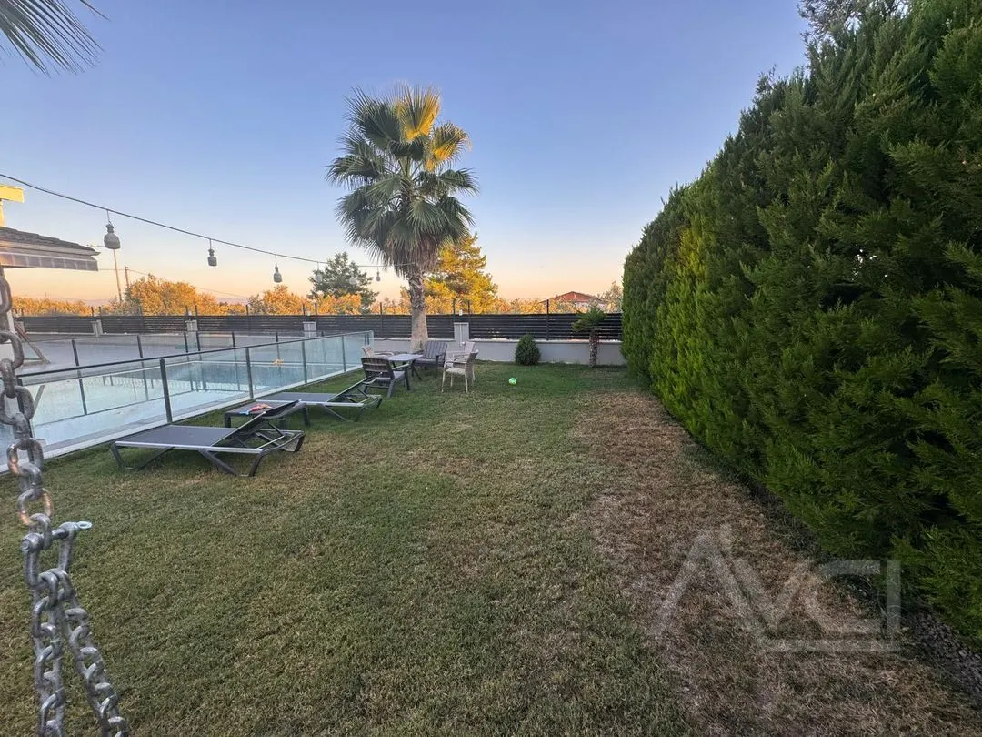 AVCI’DAN TEK YETKİ 700M2 ARSA KAPALI OTOPARK MÜSTAKİL HAVUZ
