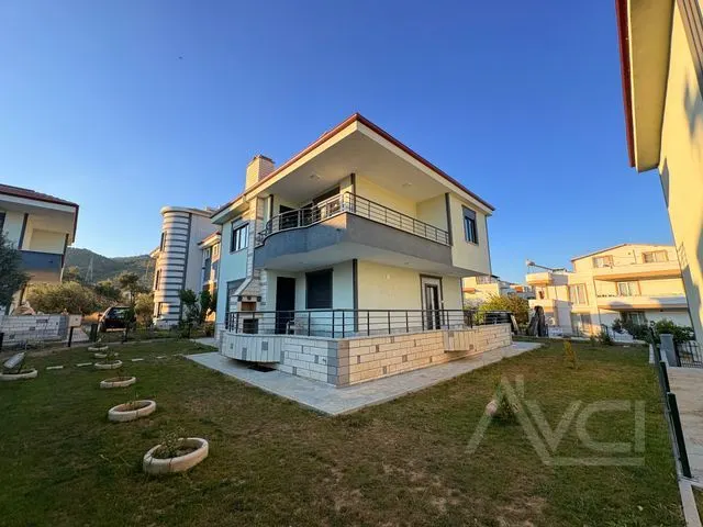 AVCI’DAN 3+2 ÇAMLIBELDE YOLA CEPHELİ VİLLA