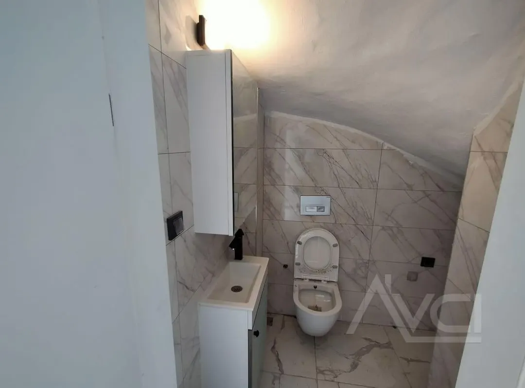 AVCI’DAN TAM MÜSTAKİL DENİZ MANZARALI 275M2 ARSALI VİLLA