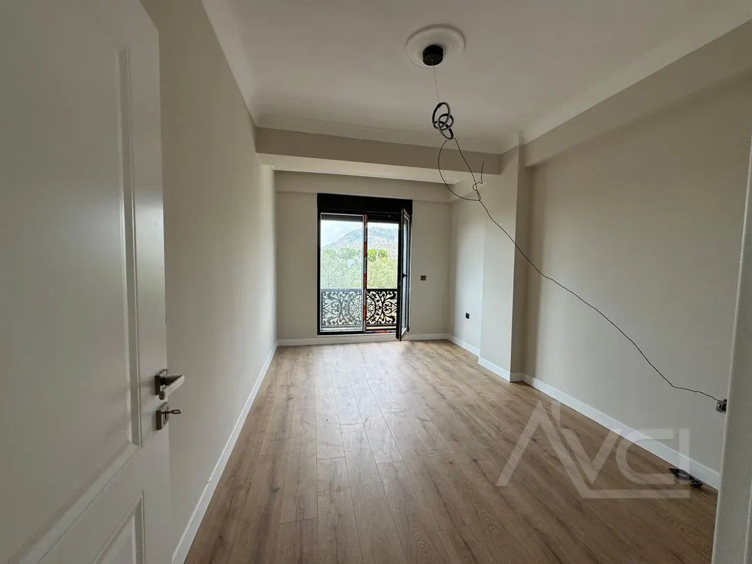 AVCI’DAN 300M2 ARSA İÇİNDE GİRİŞTE ODALI BAĞIMSIZ MÜSTAKİL VİLLA