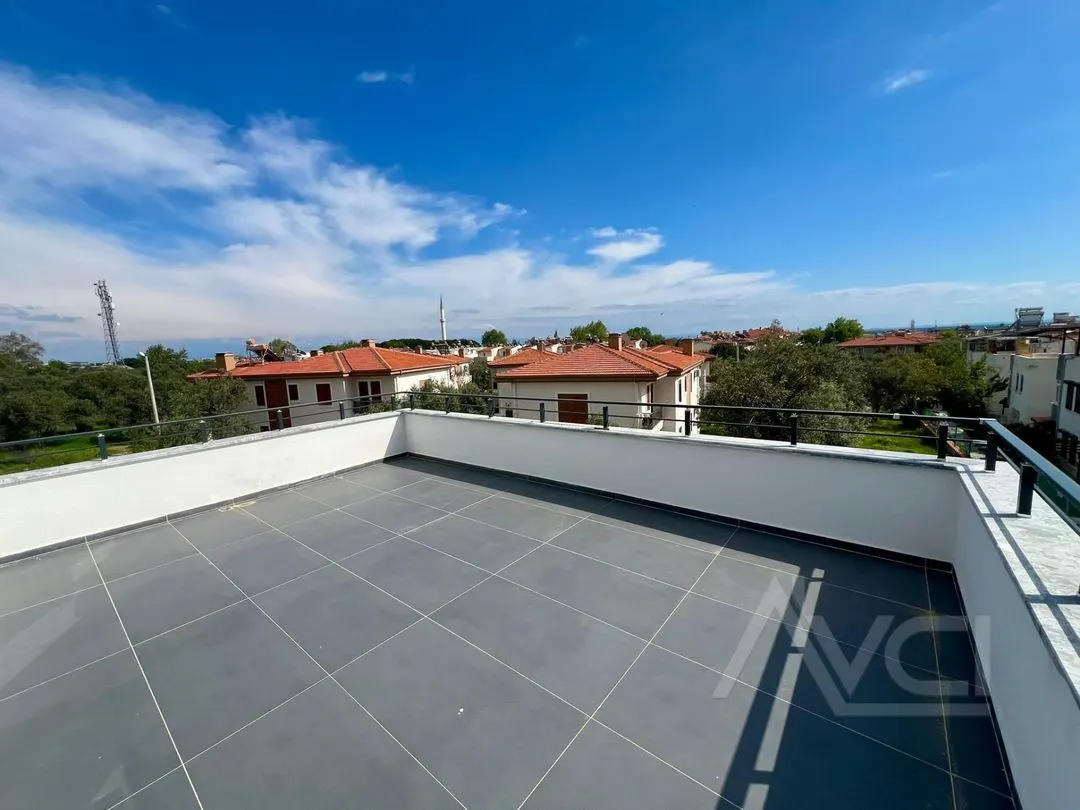 AVCI’DAN DENİZE 300MT HAVUZLU GÜVENLİKLİ GİRİŞTE ODALI 6+1