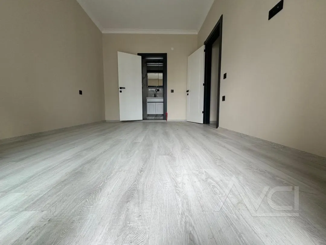 AVCI’DAN DENİZE SIFIR EN ÖN CEPHE HAVUZLU SİTE-EN GÜZEL DAİRE