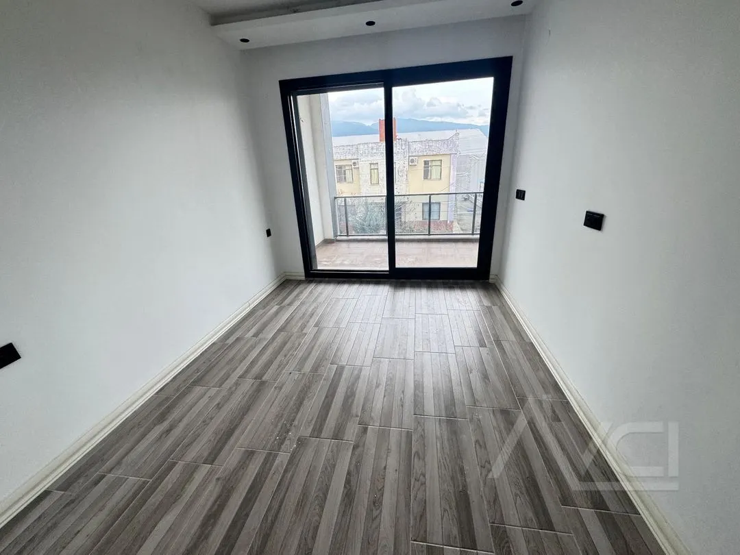AVCI’DAN AKÇAY YENİMAHALLEDE 5+1 DENİZE 50METRE