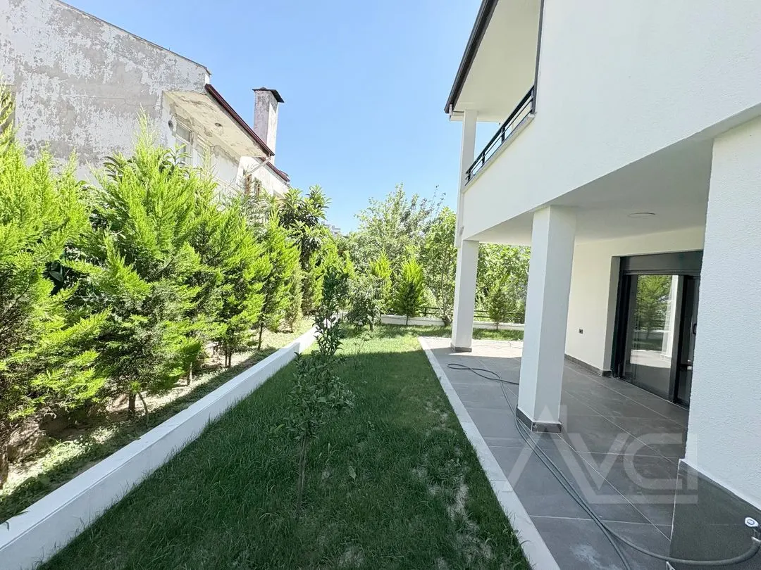 AVCI’DAN DENİZE 10 MT DENİZ MANZARALI 5+1 VİLLA