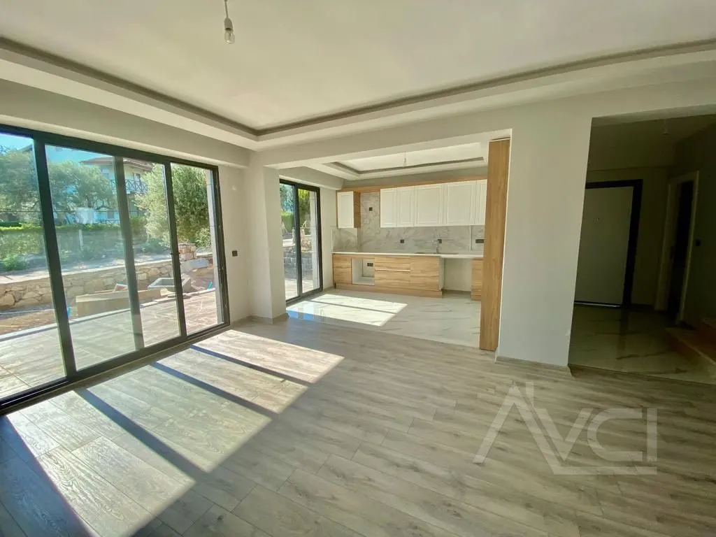AVCI’DAN İNTALAND SEVGİ KÖYÜNE 300MT TAM MÜSTAKİL 2 HAVUZLU SİTE