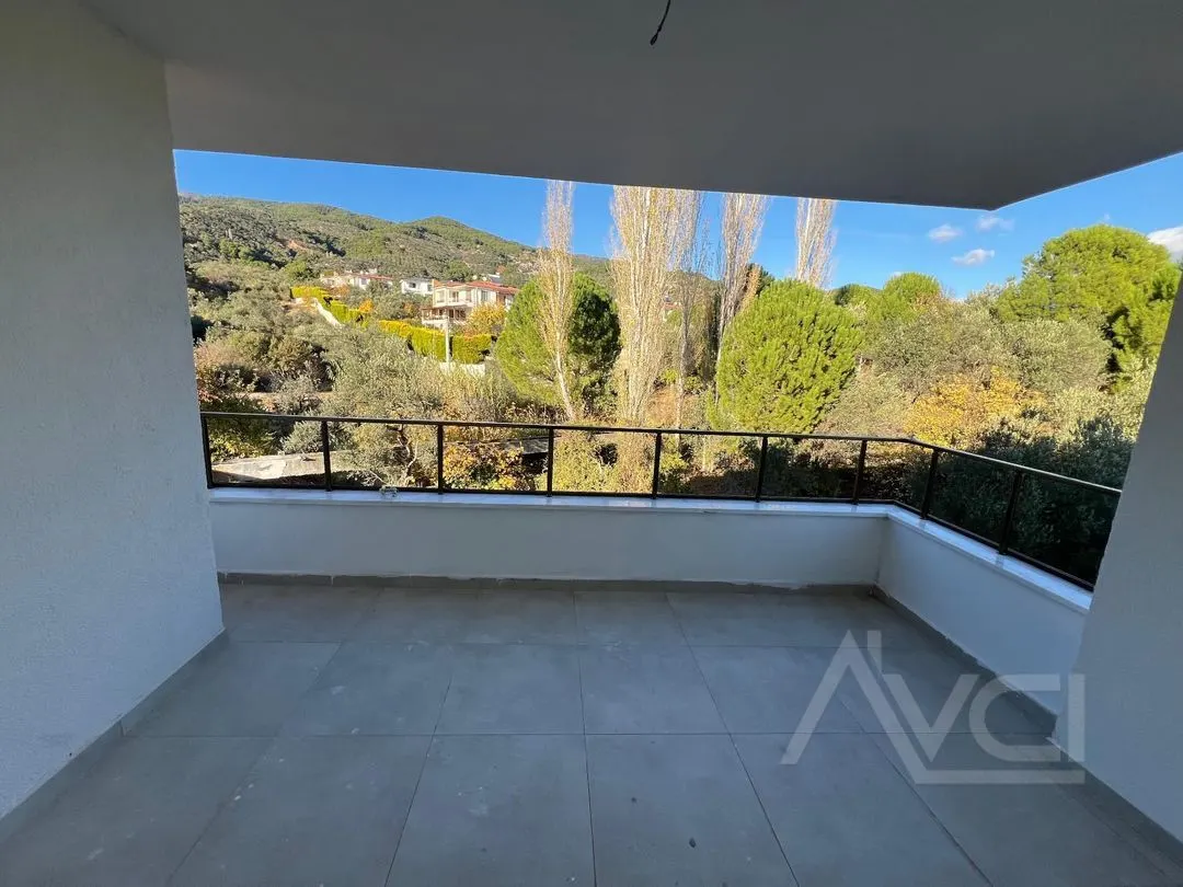 AVCI’DAN GÜREDE GİRİŞ ODALI 5+1 VİLLA