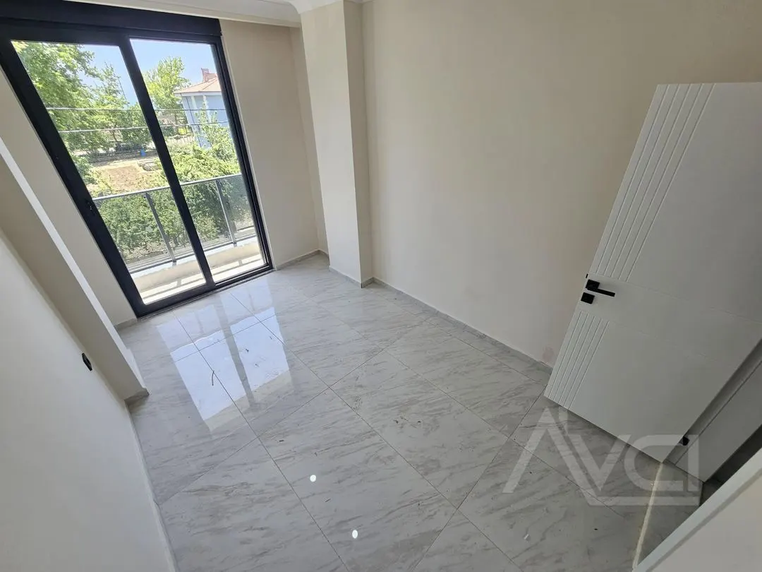 AVCI’DAN FENER HAVACILAR ARASI DENİZE 50 MT 4+1 SIFIR VİLLA