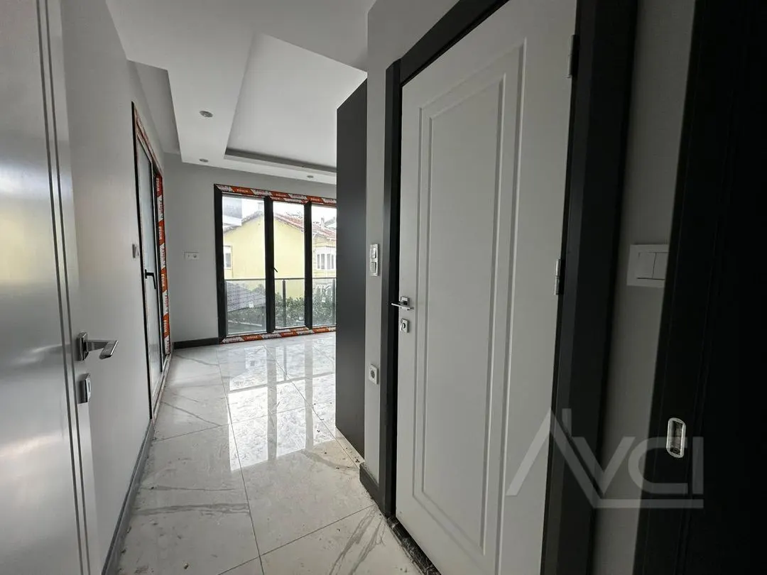 AVCI’DAN ÖREN PLAJA 500MT AYRI MUTFAK 5+1 VİLLA