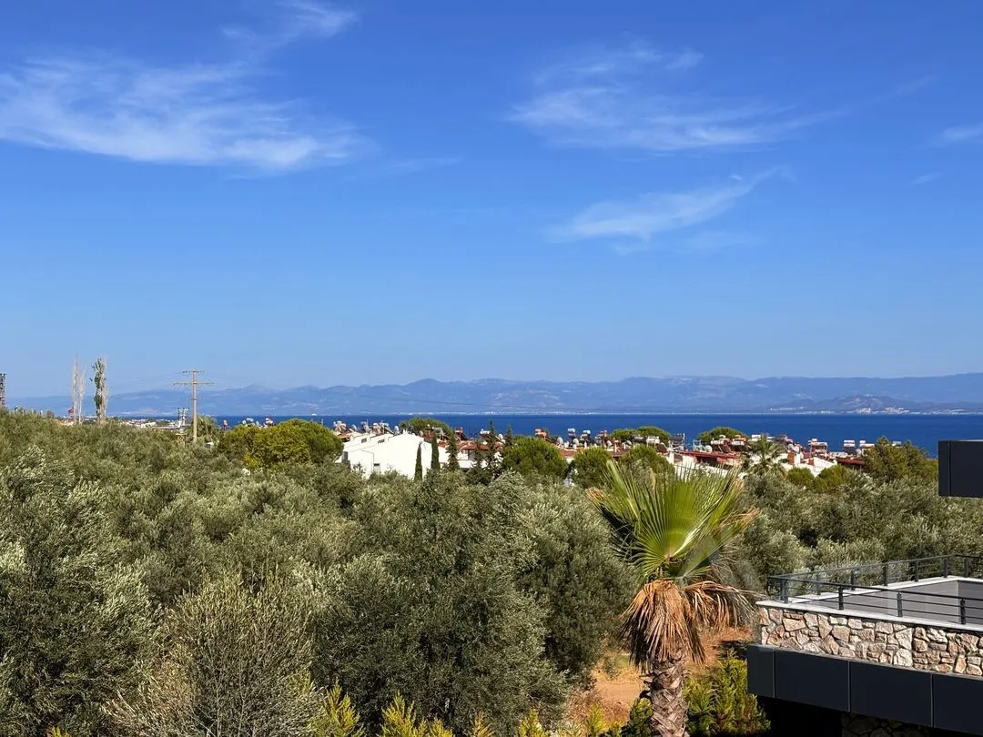AVCI’DAN 650M2 İÇERİSİNDE MÜSTAKİL HAVUZLU ULTRA LÜKS 4+1 VİLLA