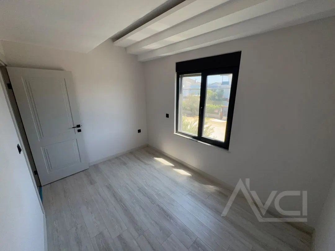 AVCI’DAN GÜRE’’DE 4+1  BAHÇELİ VİLLA