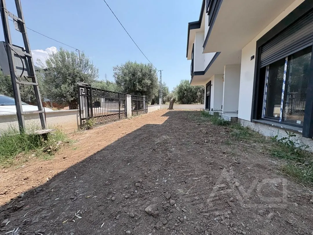 AVCI’DAN KÜÇÜKKUYUDA DOĞA MANZARALI 2+1 VİLLA