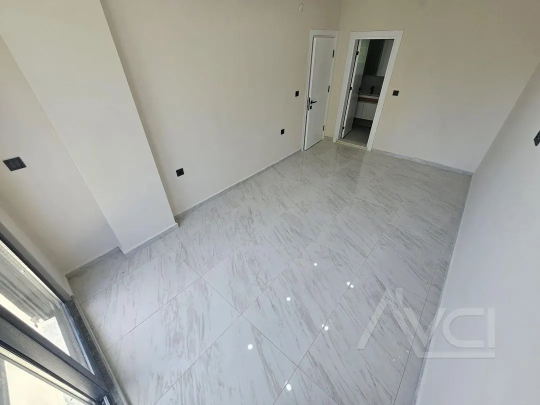 AVCI’DAN FENER HAVACILAR ARASI DENİZE 50 MT 4+1 SIFIR VİLLA