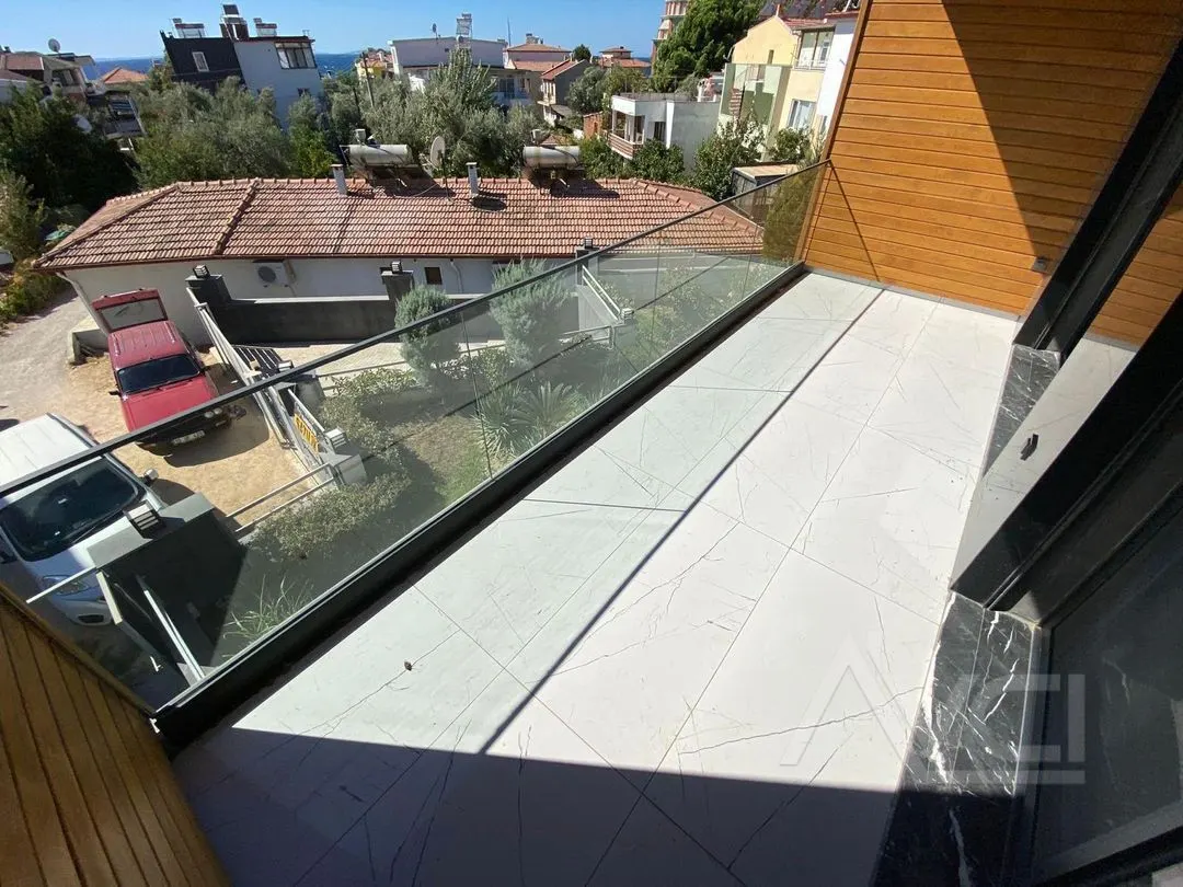 AVCI’DAN DENİZE 50 MT TAM MÜSTAKİL DENİZ MANZ 4+1 VİLLA