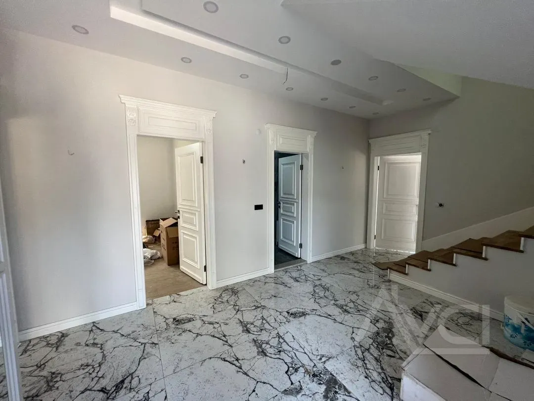 AVCI’DAN 660M2 ARSALI MÜSTAKİL HAVUZLU DENİZ MANZ VİLLA