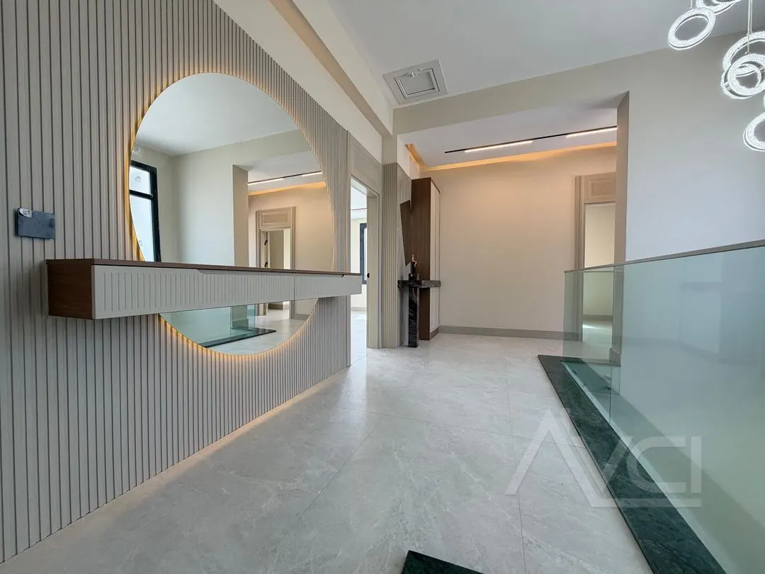AVCI’DAN ALTINOLUKTA 700M2 İÇERİSİNDE BEYAZ KONAK