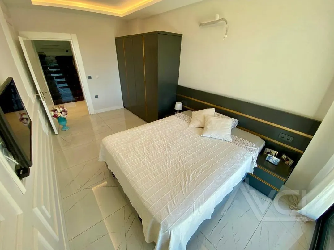 AVCI’DAN DENİZE 50 MT TAM MÜSTAKİL DENİZ MANZ 4+1 VİLLA