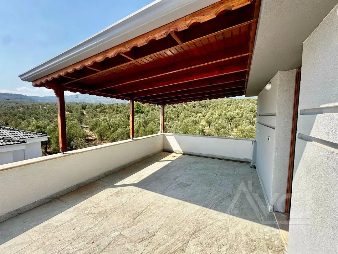 AVCI’DAN 5+1 MÜSTAKİL HAVUZLU DENİZ MANZARALI DENİZE 350 MT  VİLLA