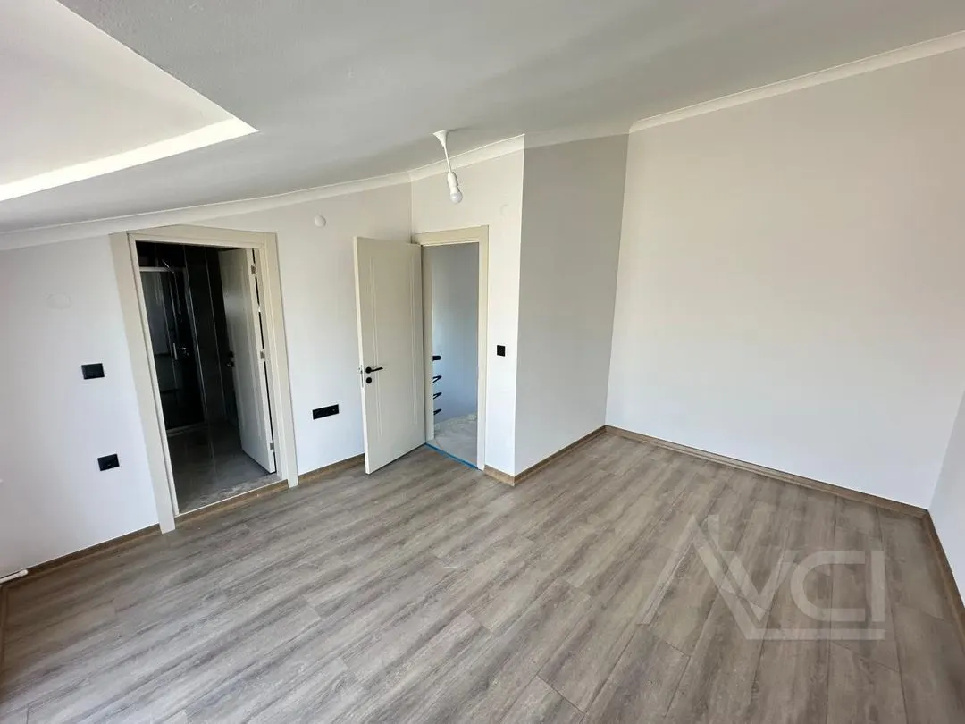 AVCI’DAN GÜRE’DE 4+1 TERASLI BAHÇELİ VİLLA