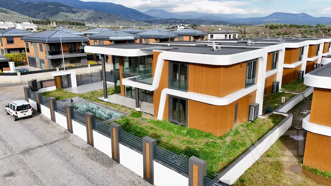 AVCI’DAN 150M2 TABANLI TAM MÜSTAKİL HAVUZLU VİLLA