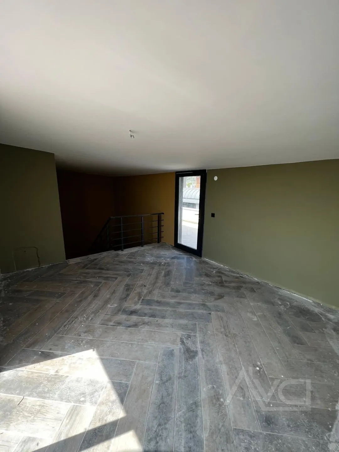 OTELLER CİVARINDA 320M2 ARSALI 4+1 MÜSTAKİL HAVUZLU VİLLA