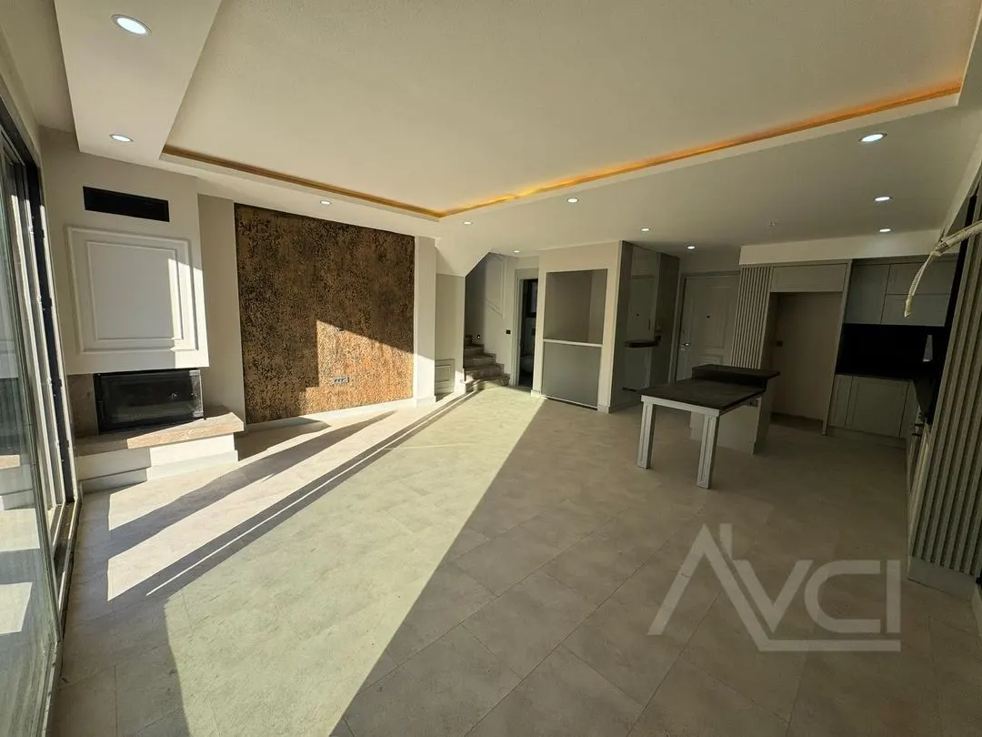 AVCI’DAN YETKİLİ MÜSTAKİL HAVUZLU ASANSÖRLÜ ISI POMPALI VİLLA