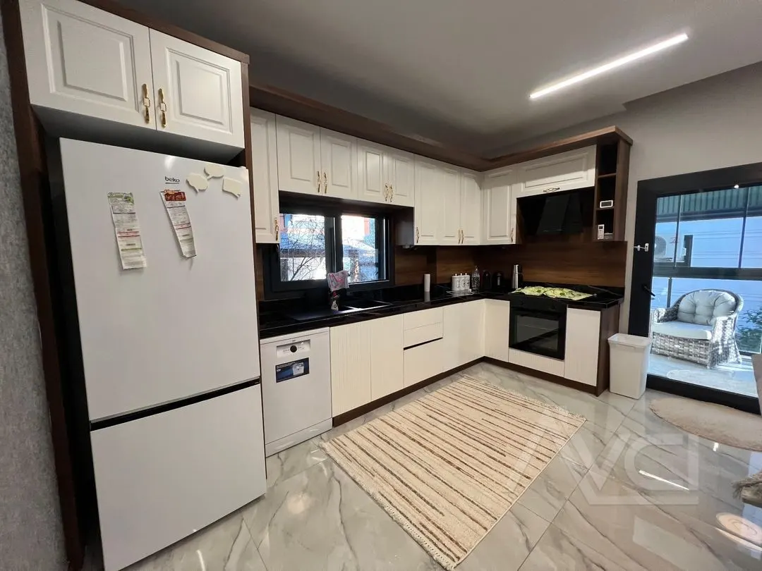 AVCI'DAN TEK YETKİ OTELLER BÖLGESİ 4+1 TAM MÜSTAKİL VİLLA
