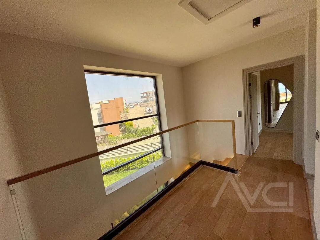 AVCI’DAN 6+1 DENİZE SIFIR ÖZEL PLAJLI MÜSTAKİL VİLLA