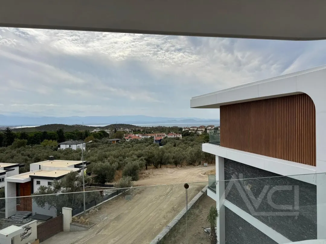 AVCI’DAN 3+2 KÖRFEZİN EN LÜKS PROJESİ EMSALSİZ DENİZ MANZARASI