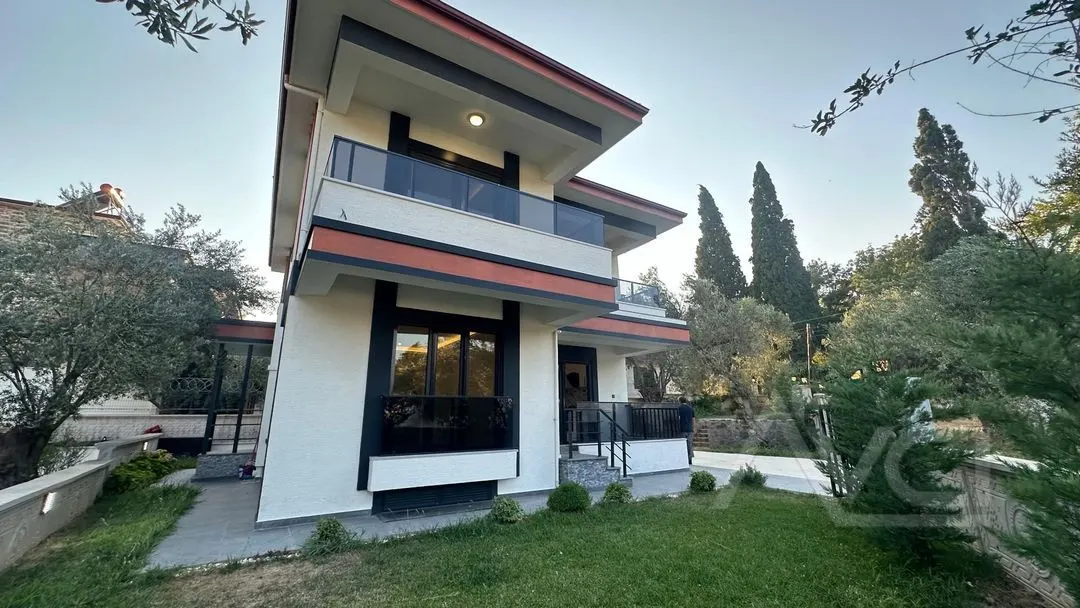 GÜREDE TAM MÜSTAKİL 350M2 ARSALI 7+1 VİLLA