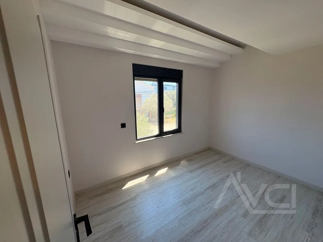 AVCI’DAN GÜRE’’DE 4+1  BAHÇELİ VİLLA